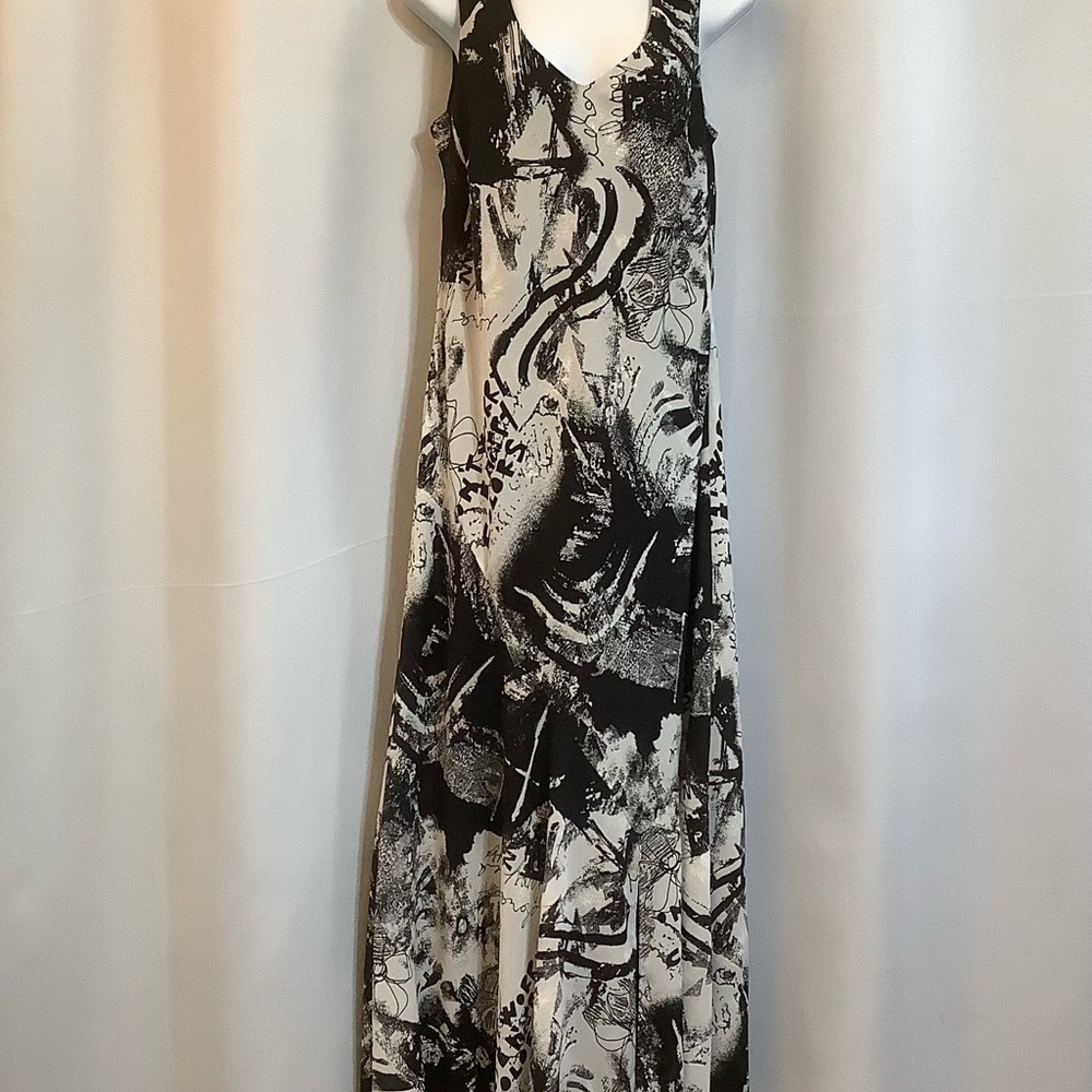 Tribal Dress Women’s Size 12 Maxi Lined Black Grey Graphic Design